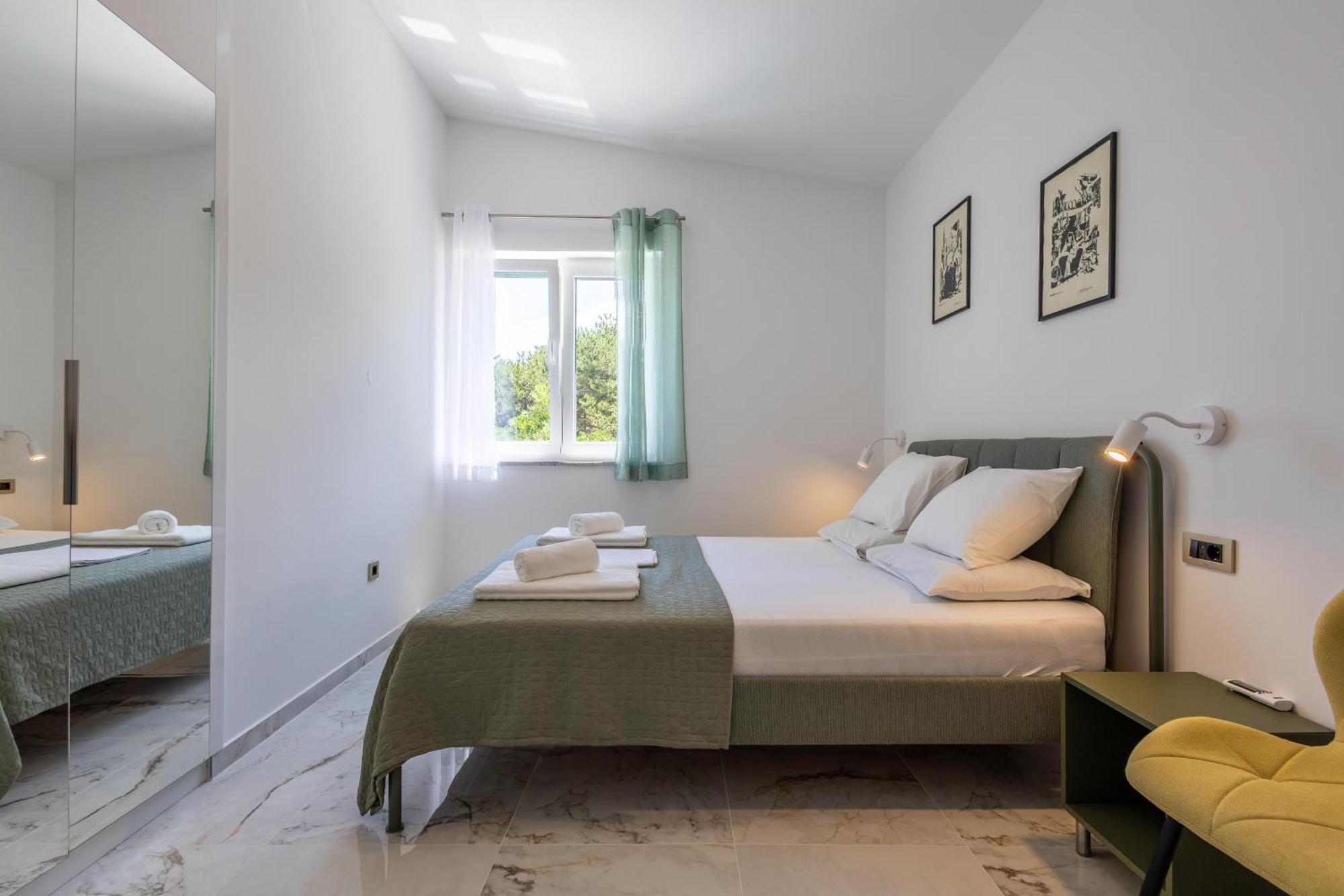 Villa Zlata - Holiday House Башка Экстерьер фото