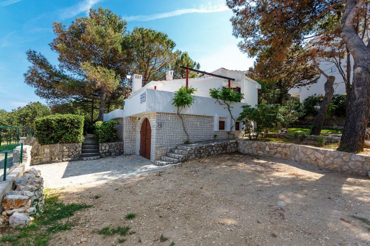 Villa Zlata - Holiday House Башка Экстерьер фото
